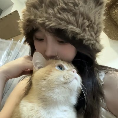 喙与脑：使用工具的鸟类